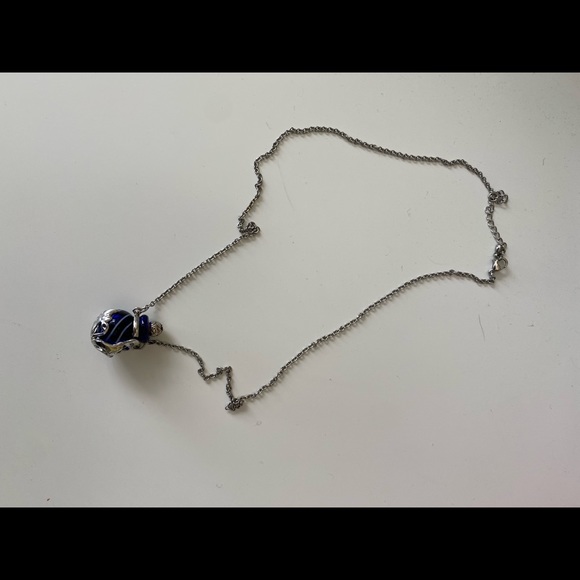 Dark blue essential oil bottle necklace - Picture 3 of 3